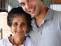 Lucas Odoni e dona Adélia lavadeira - foto Carlos Farias