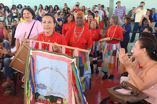 Turnê 2017 das lavadeiras e Carlos Farias repercute nas escolas